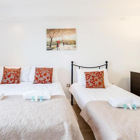 Premium Excel 3&2 Bedrooms London Exterior foto
