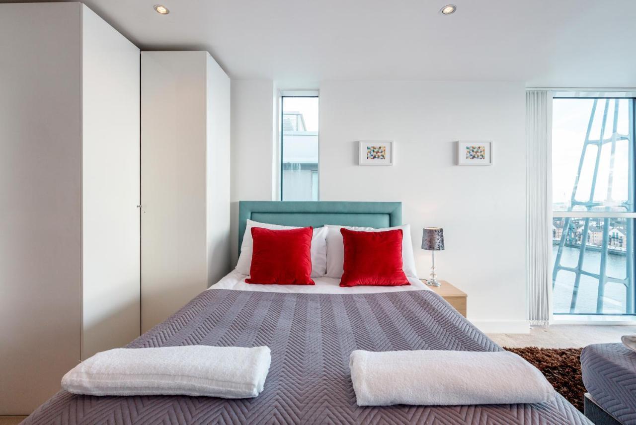 Premium Excel 3&2 Bedrooms London Exterior foto