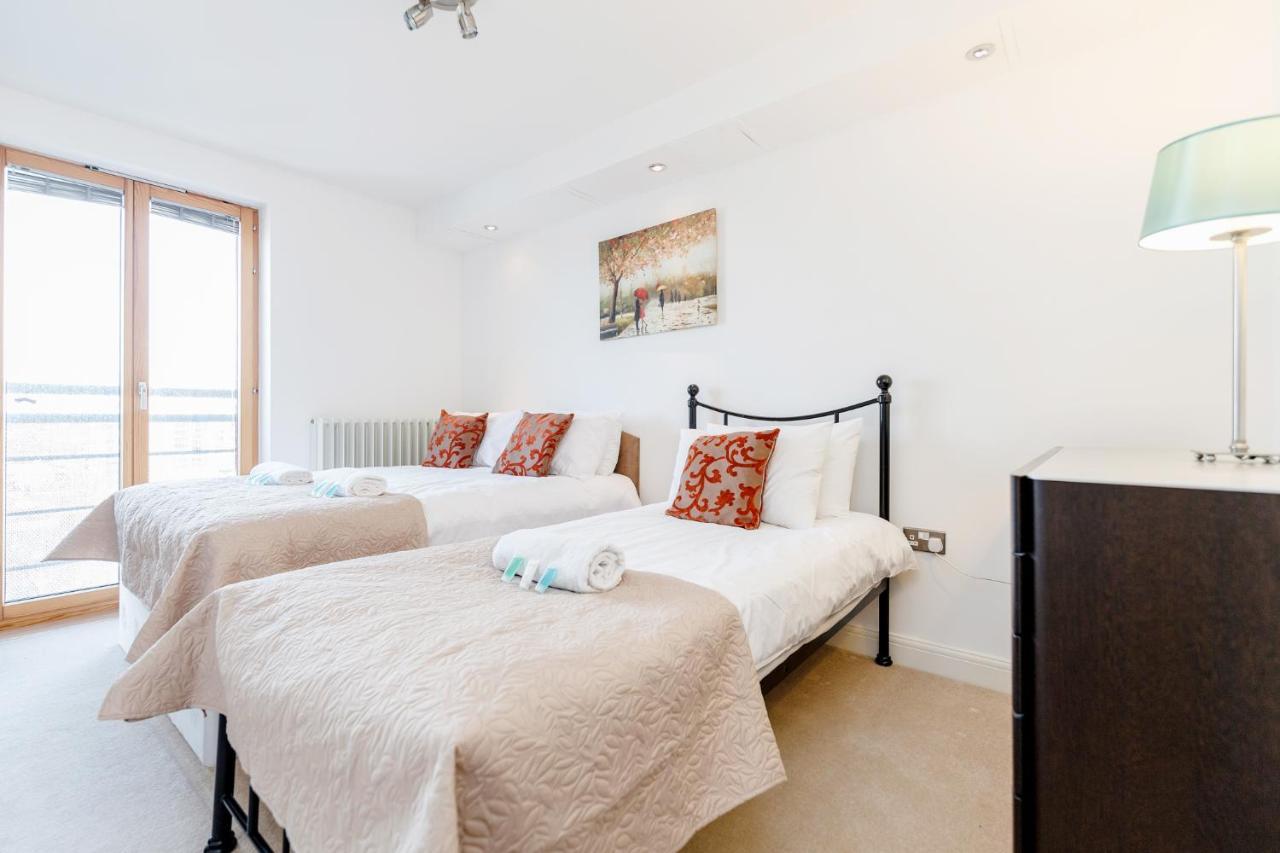 Premium Excel 3&2 Bedrooms London Exterior foto